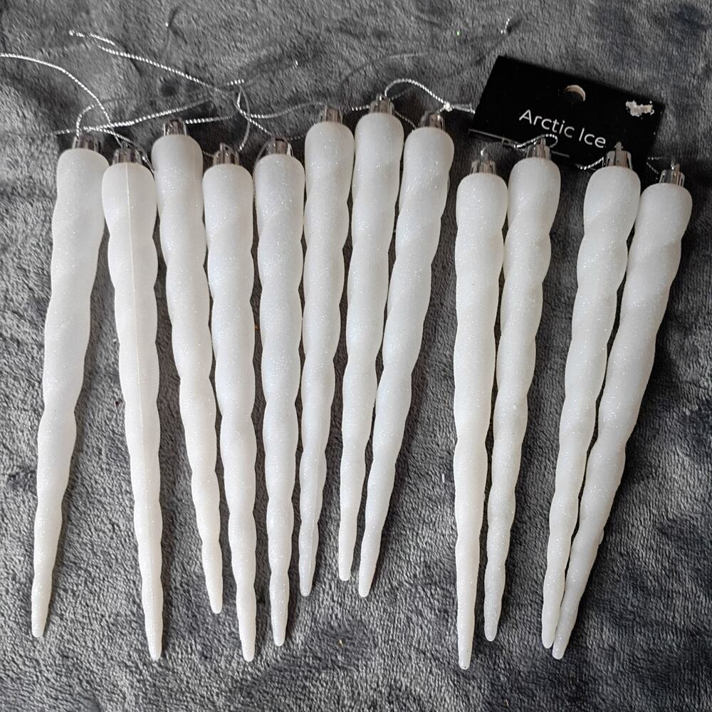 Lot 12 White Icicle Ornament